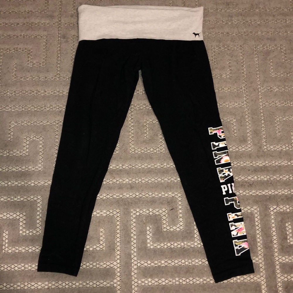 VS Pink Leggings